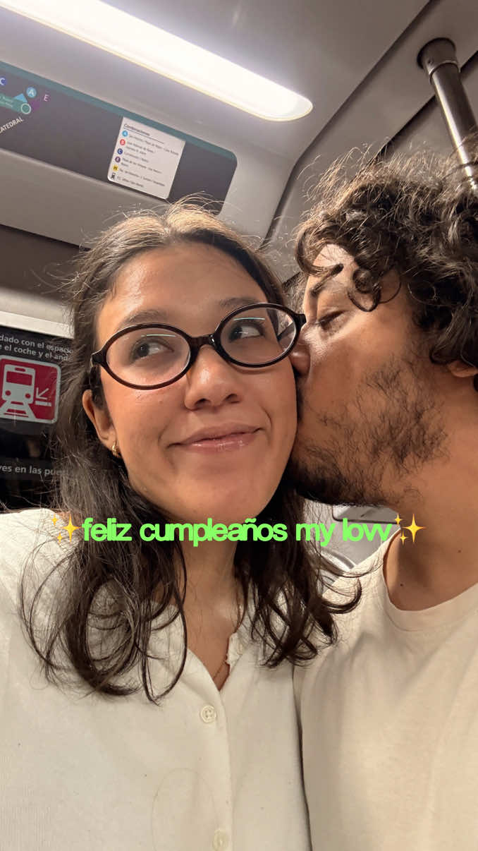@Mar&iacute;a Fernanda Cardozo