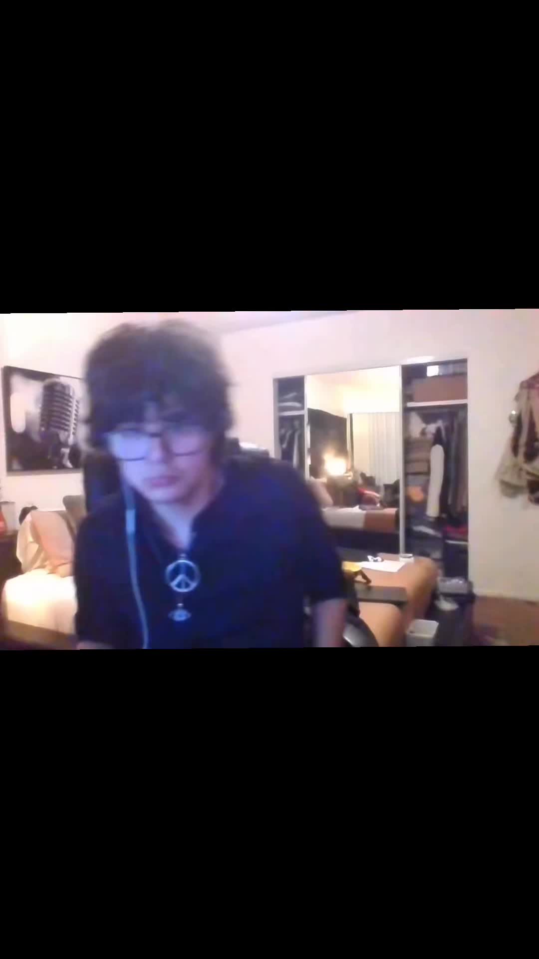 @JoshuaJV