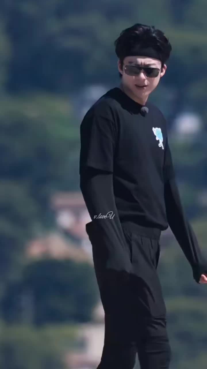 @๐.๐ป๐๐๐๐