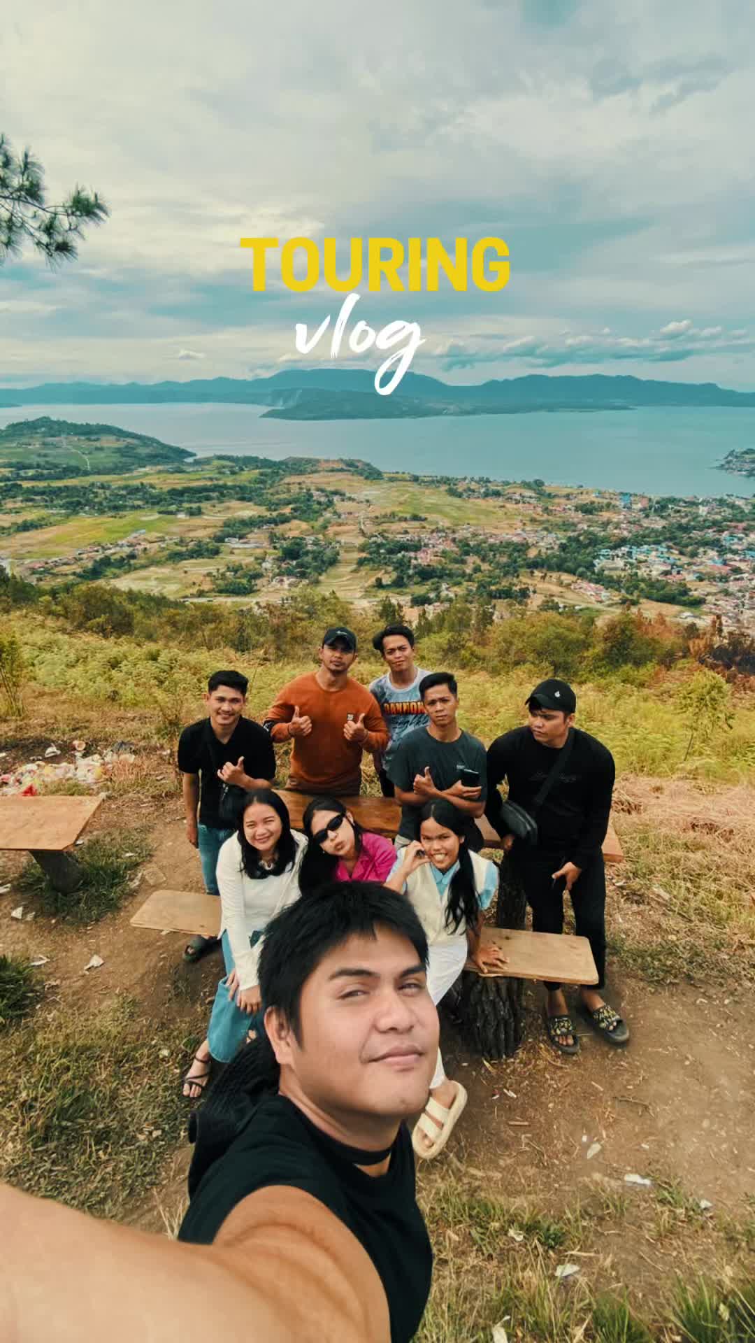 @Chesy Siagiaan