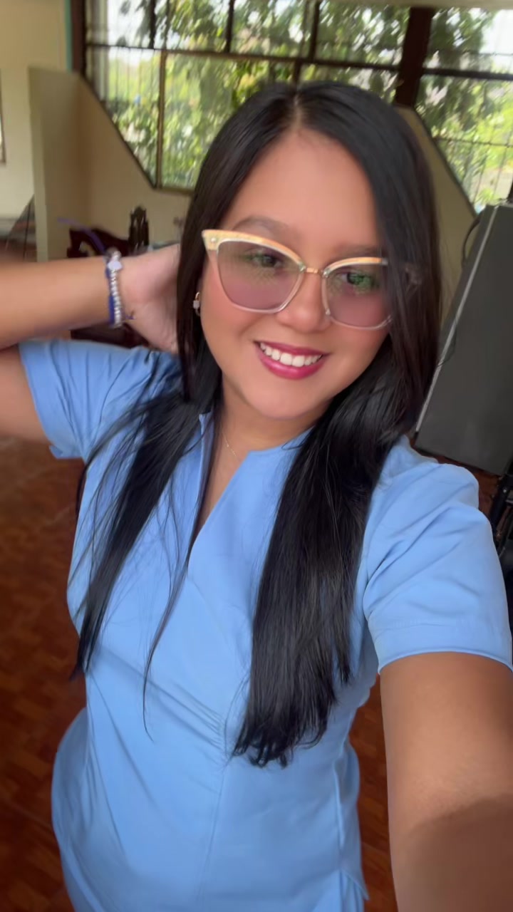 @vicky