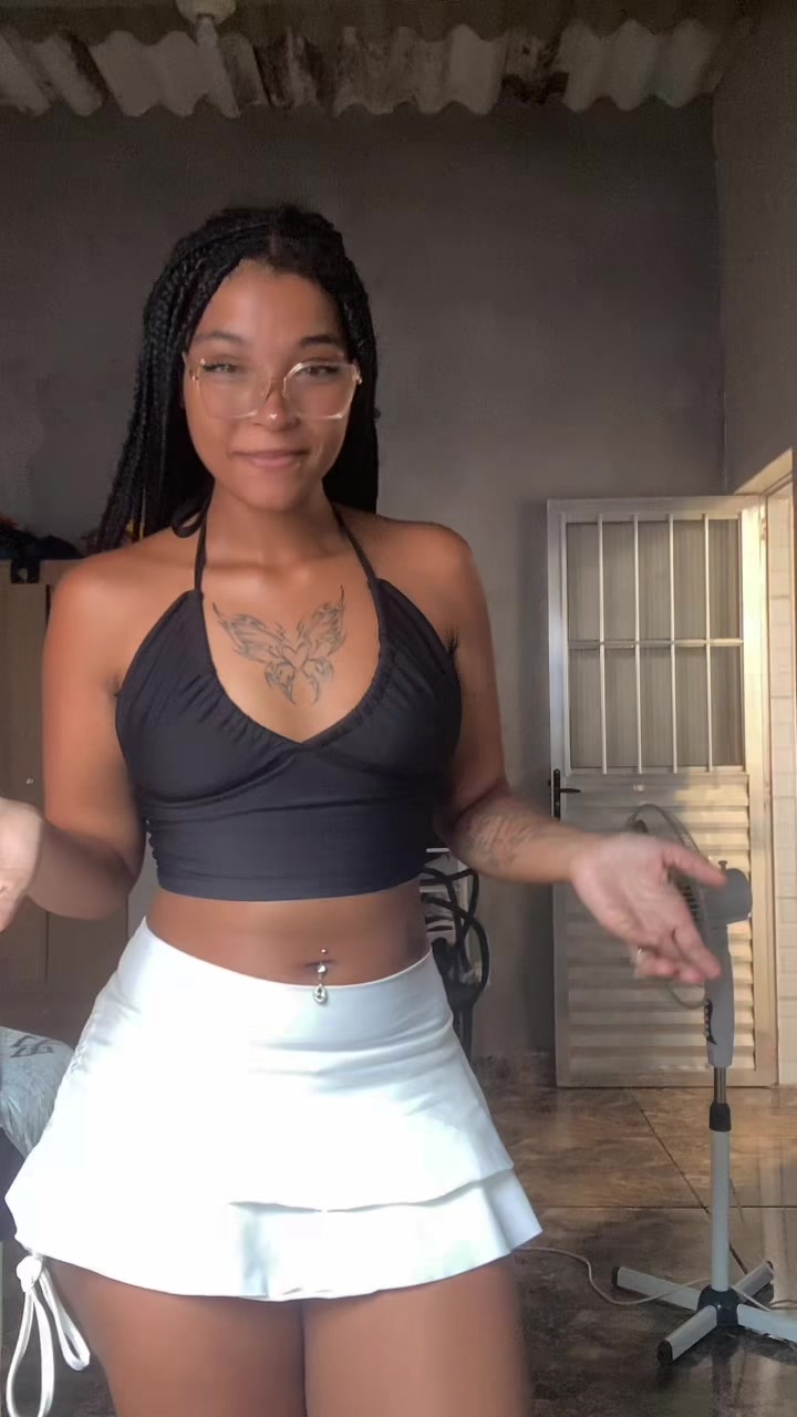 @pretinha