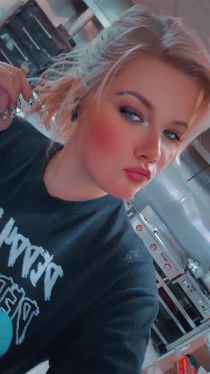 @Jessica<3