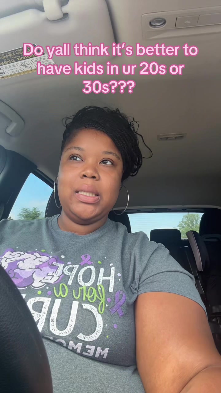 @Lady_.Desi