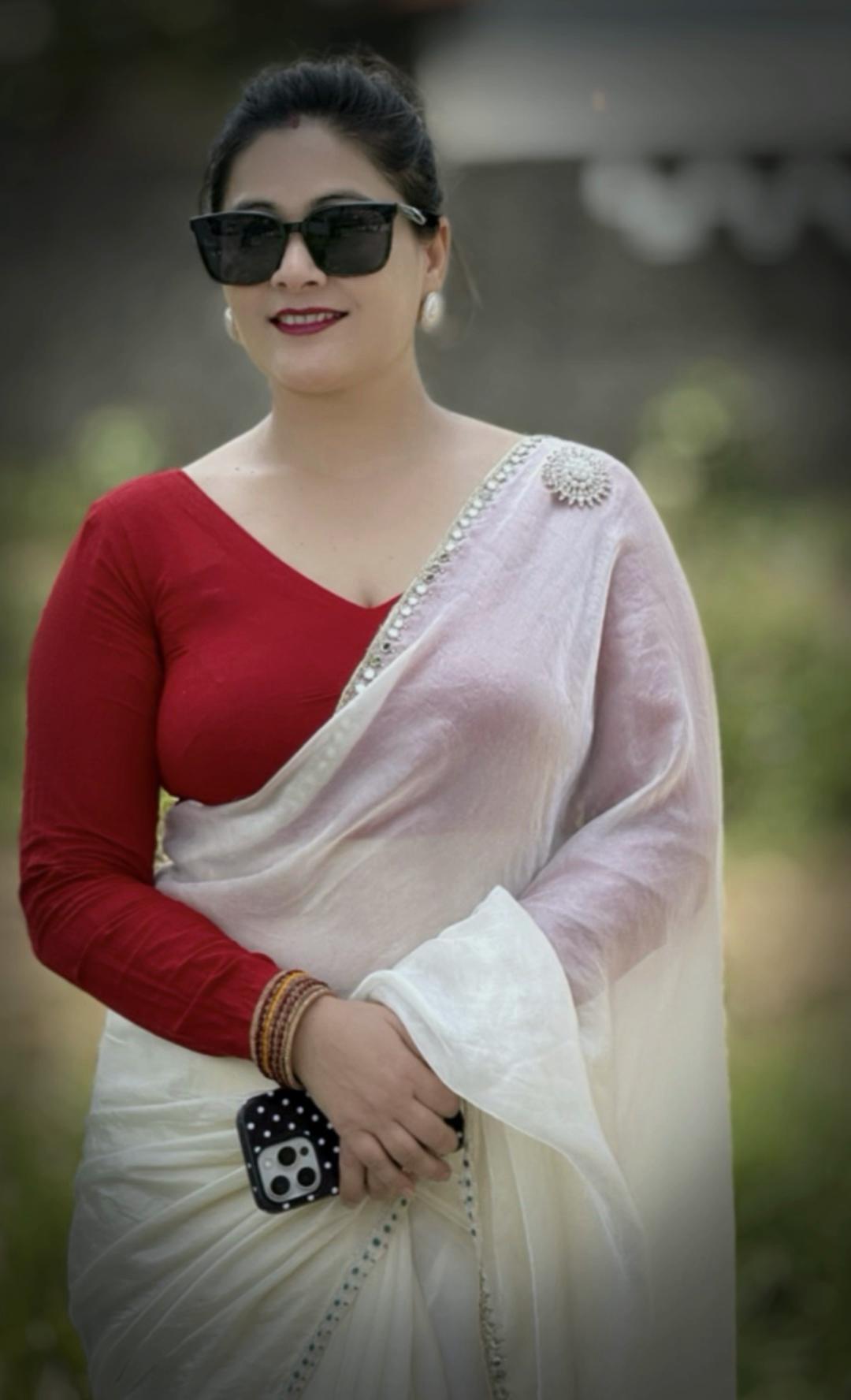 @minakunwar-official