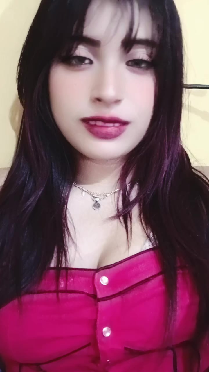 @LA PEQUÉ😈