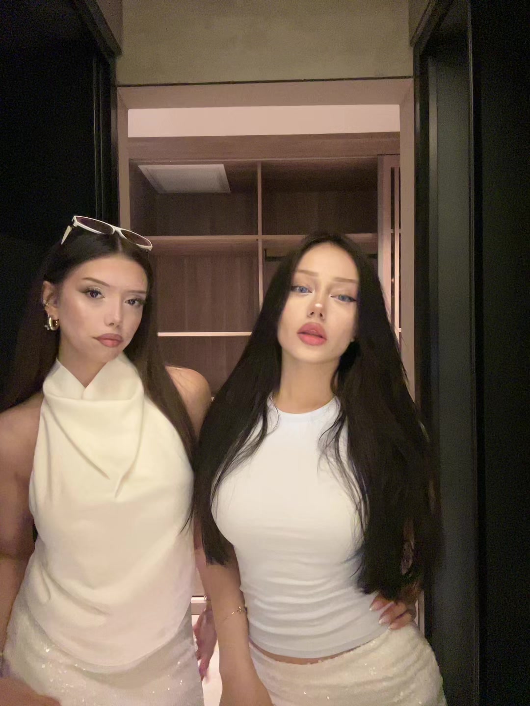 @Esila