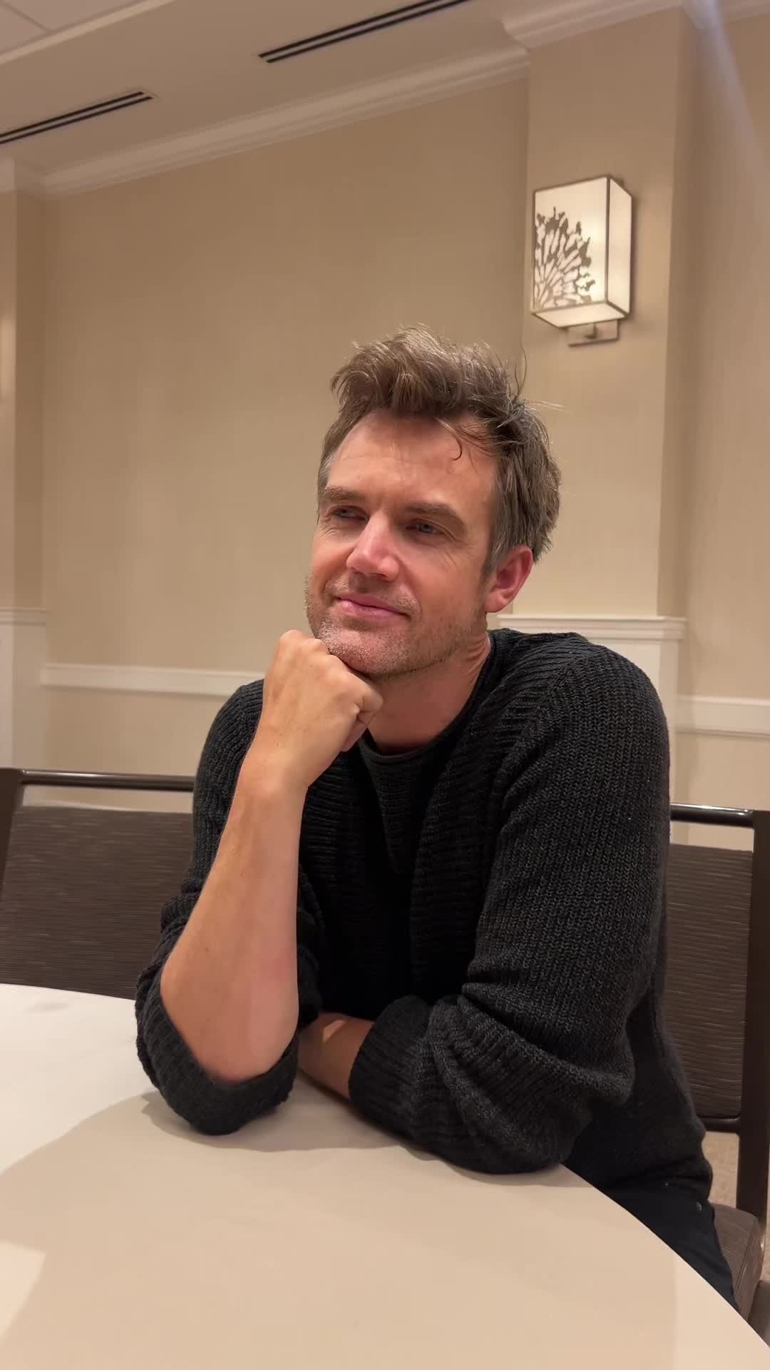 @Tyler Hilton