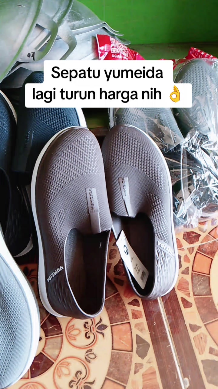 @Annisa