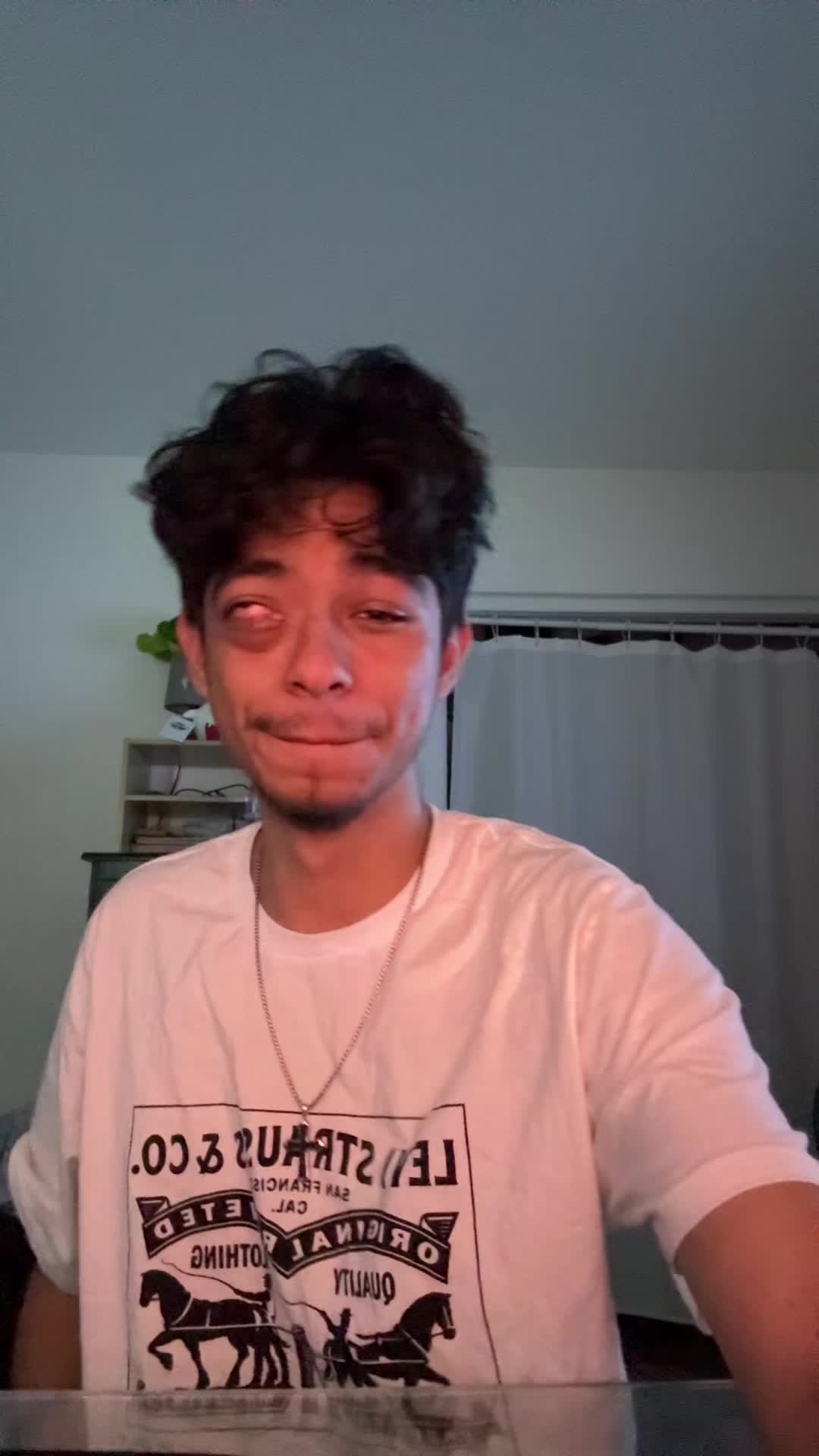 @Am1ssus