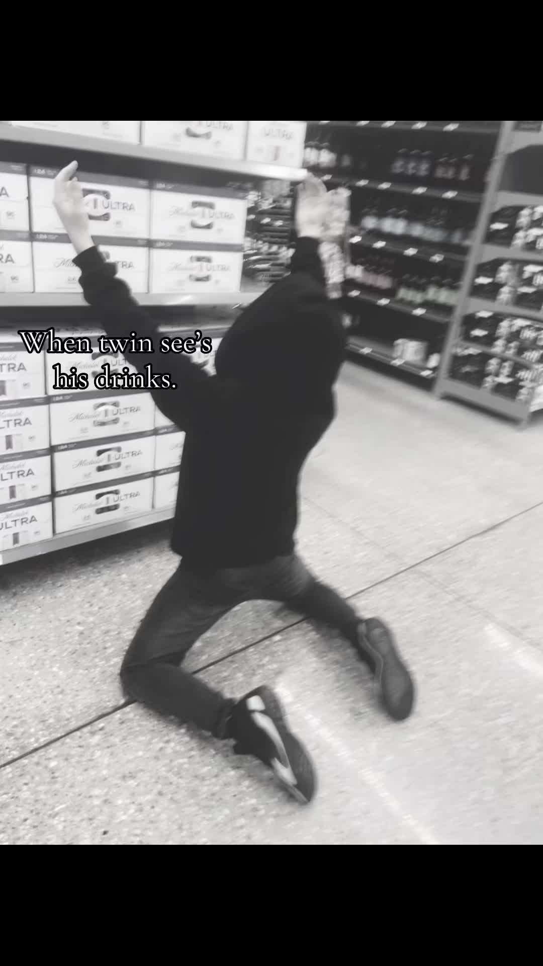 @🕷️
