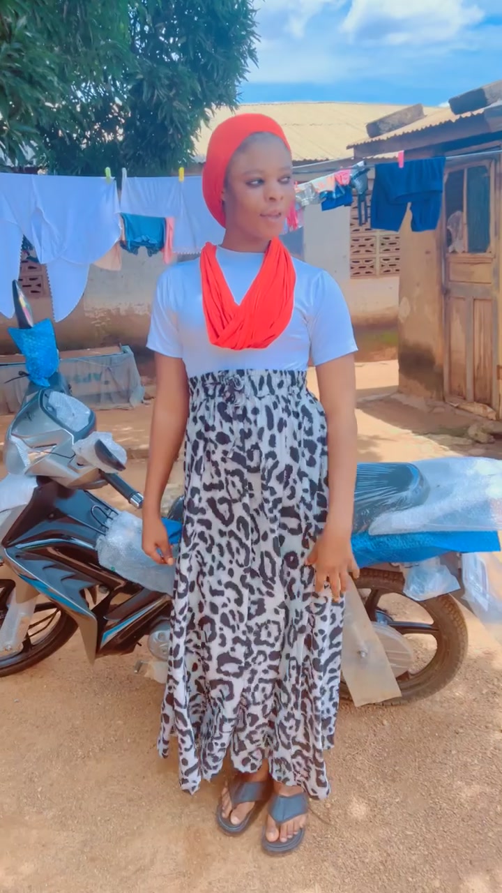 @𝓢𝓽𝓪𝓻 𝓠𝓾𝓮𝓮𝓷 ❤️🫶🦋