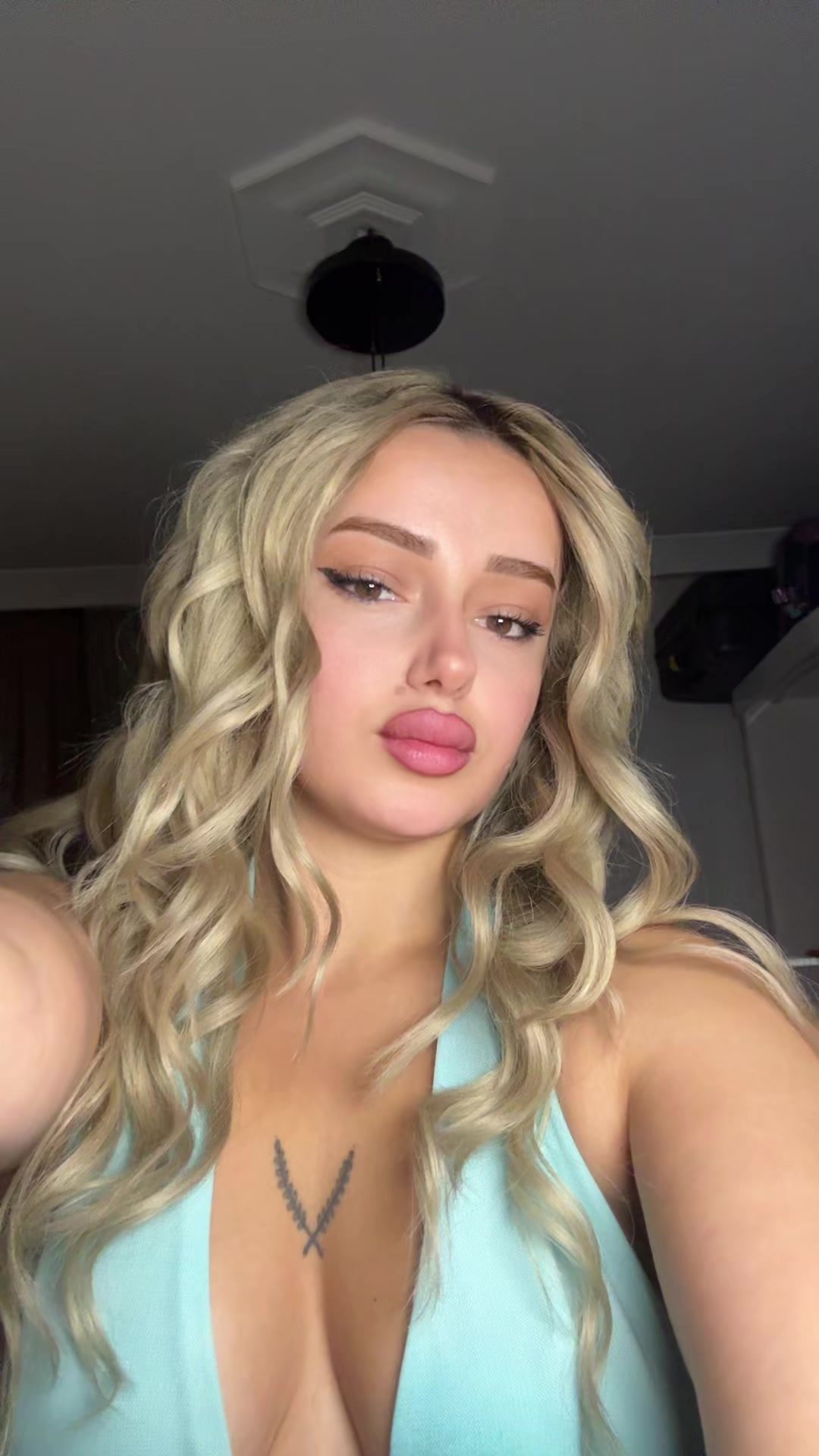 @💙