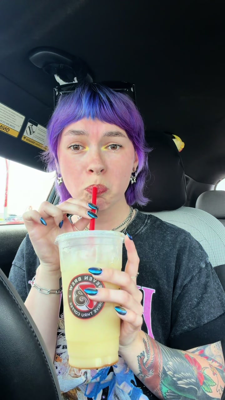 @𝕯𝖆𝖓𝖎 ♡
