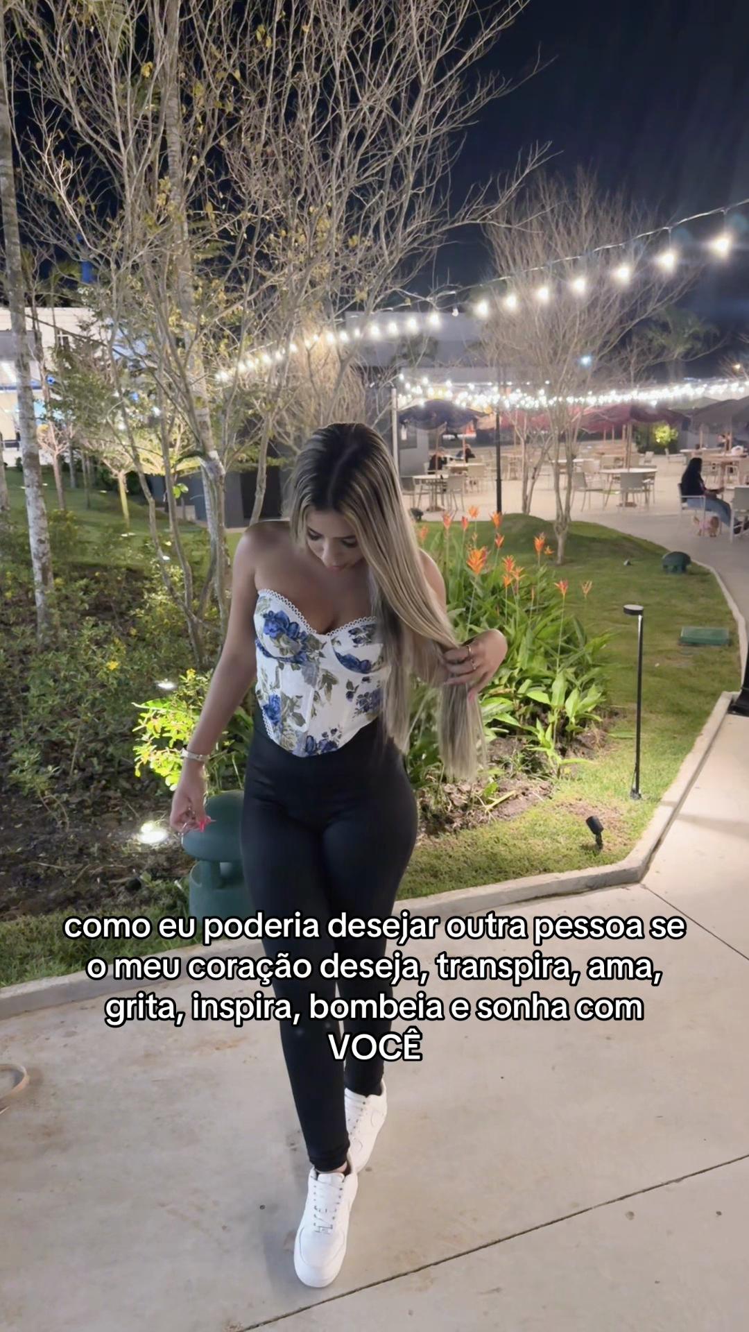 @camillecarvlho