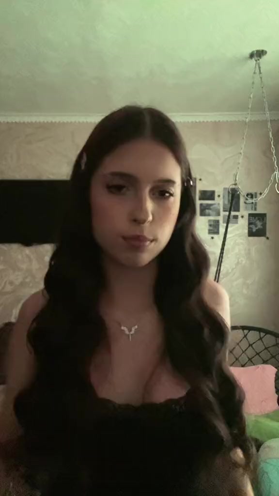 @.🧟♀️