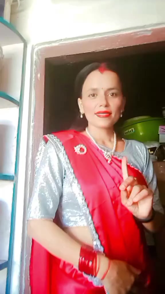 @Sanaya San