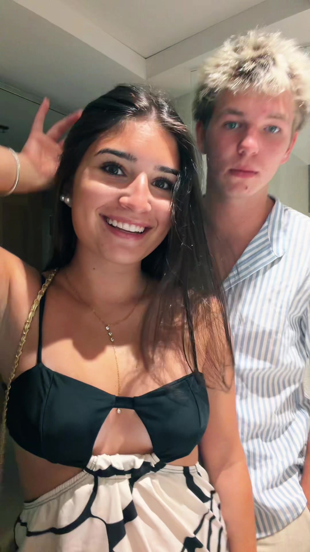 @AVA DUPONT