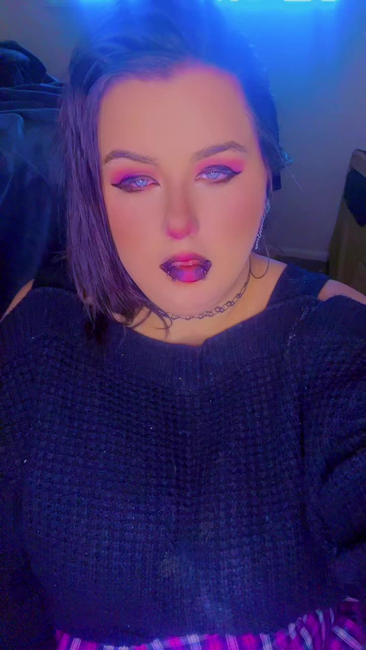 @sp00ky_treats