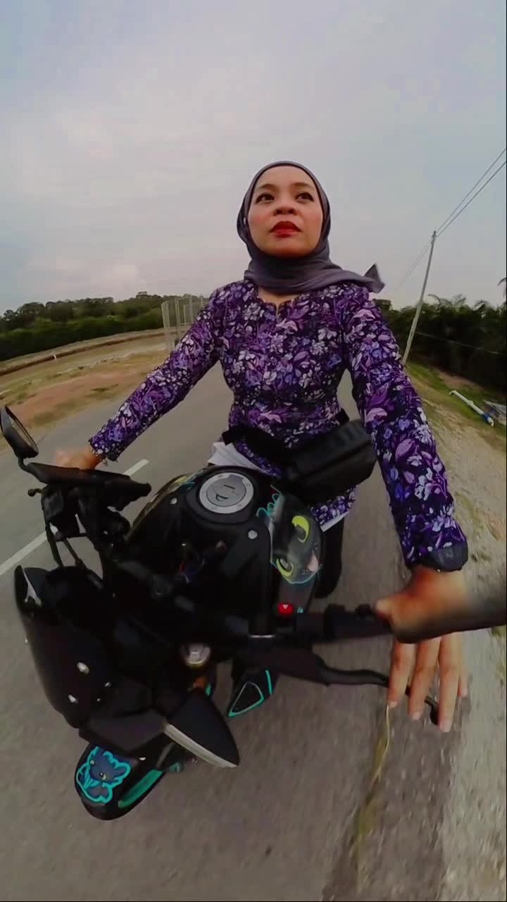 @YahKoboiii