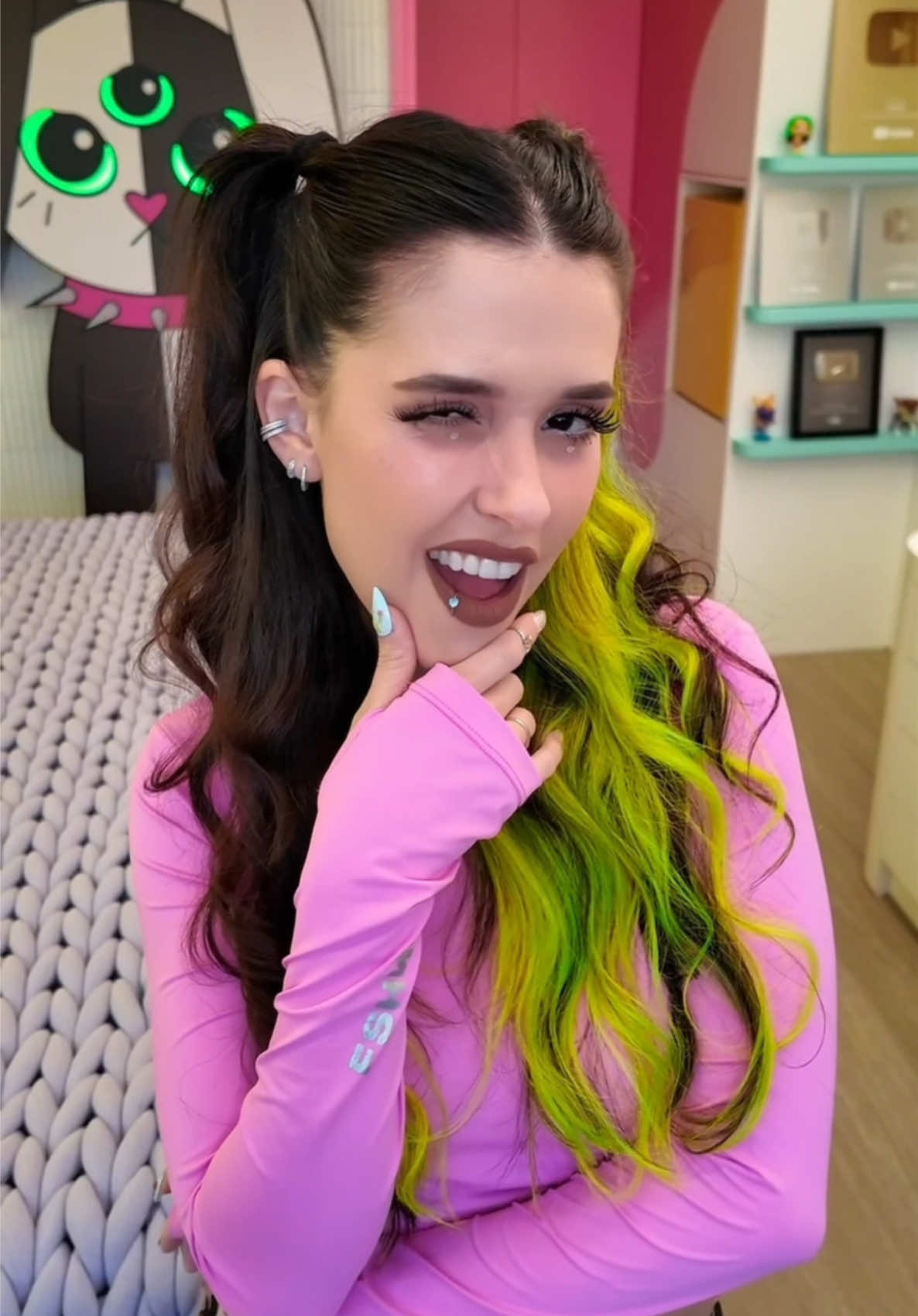 @funBABE