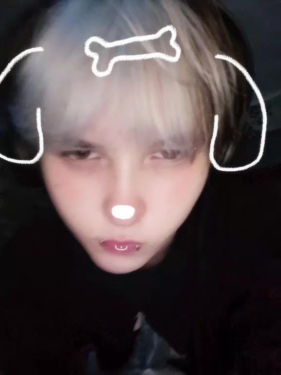 @mw_femboy