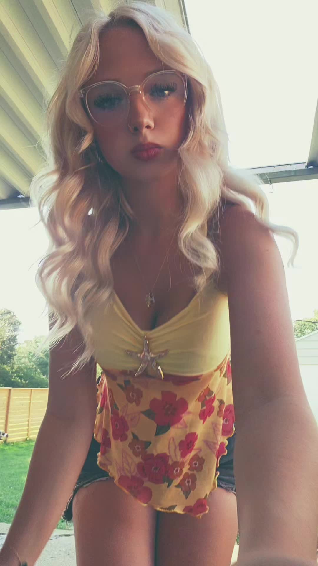 @Hayleespamzz
