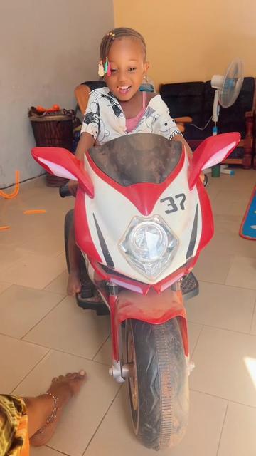 @Dillika’s beauty