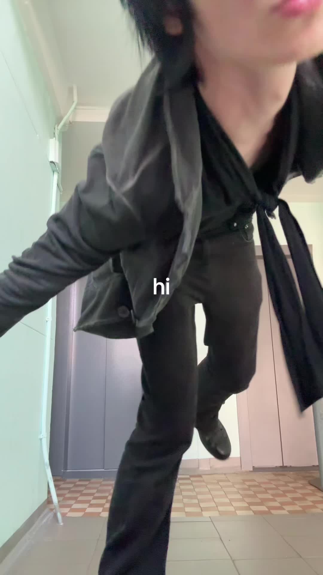 @sss