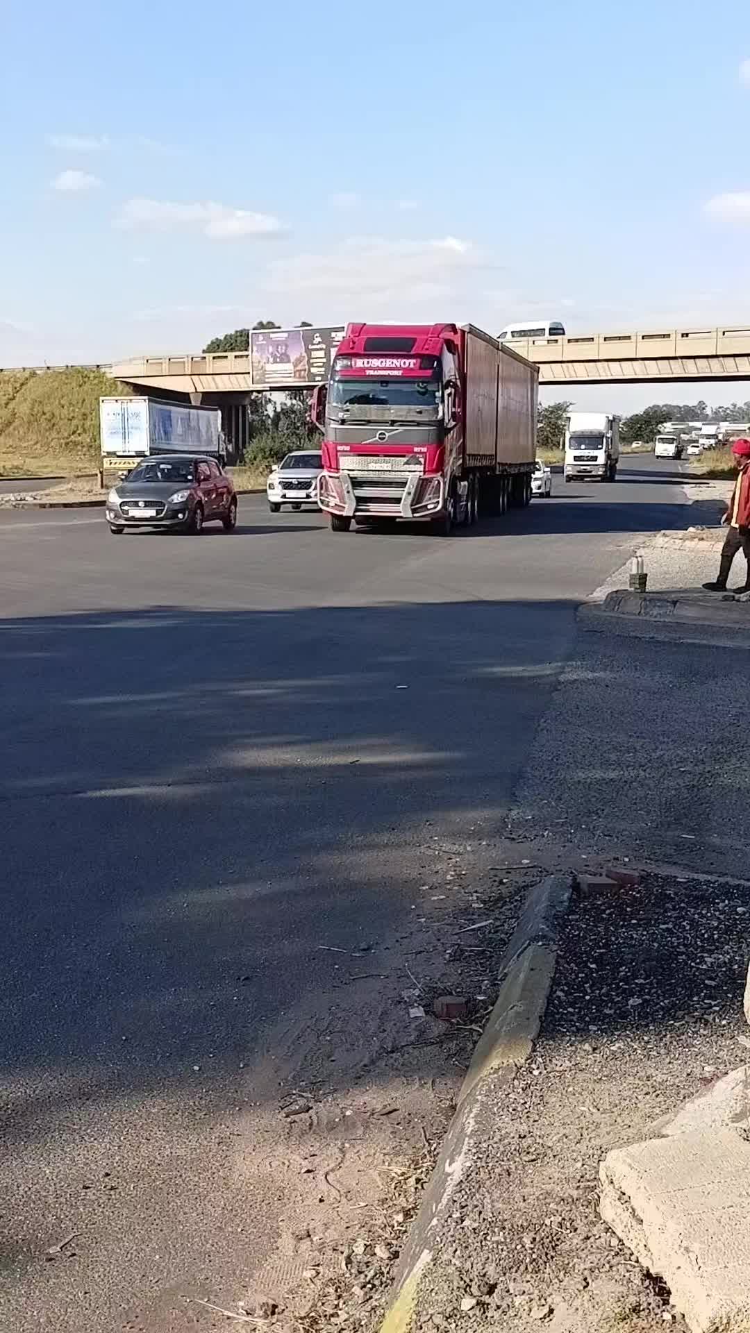 @Young 2k truck spotter