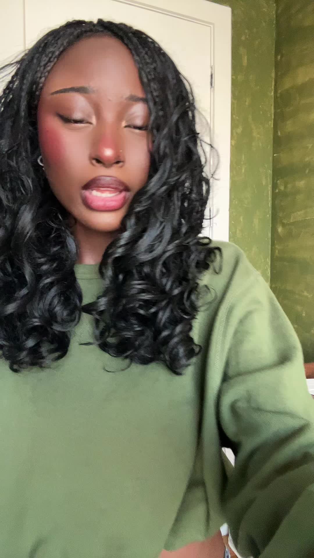 @katshiaantonio