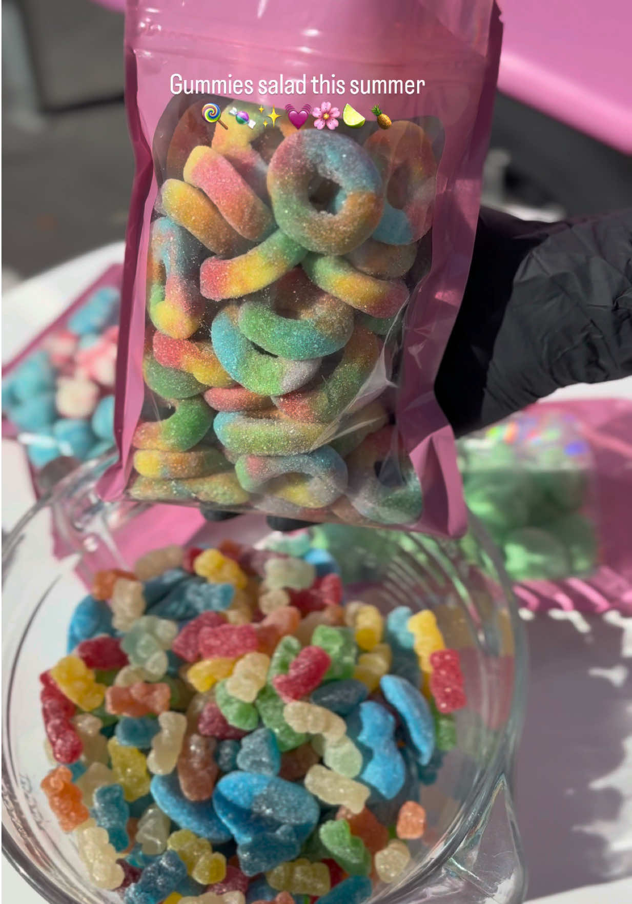 @Sourbitesmtl🍭
