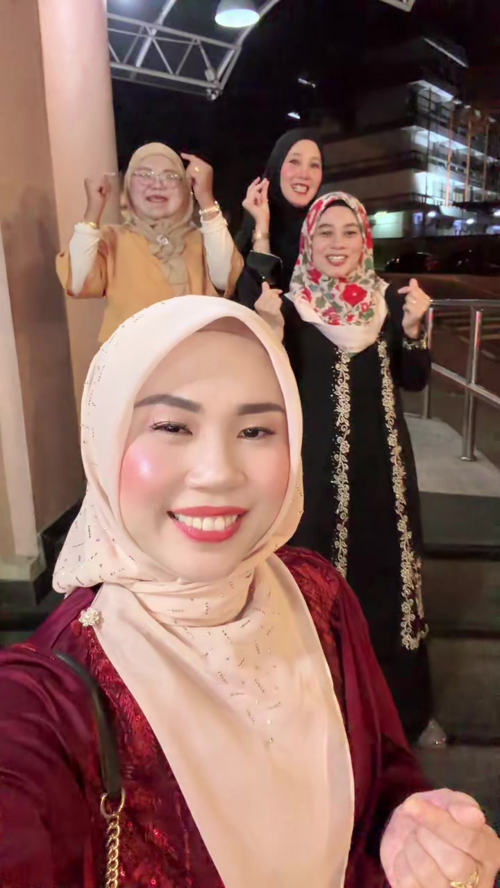@Fiqah Zone