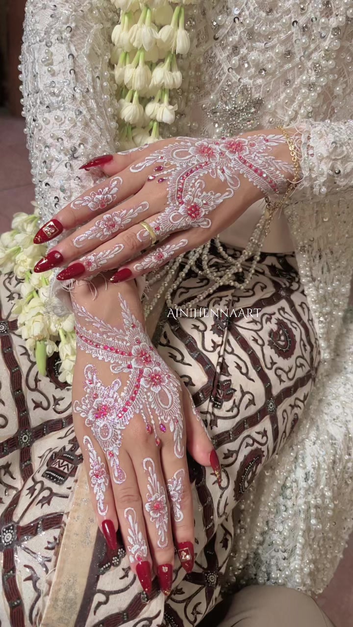 @Aini Henna
