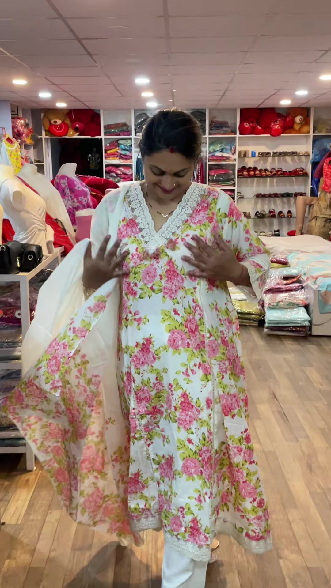 @Aaradhya Shringaar Mahendranga
