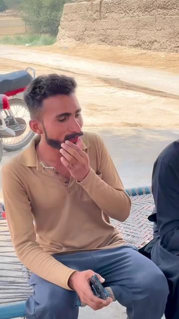 @Umair jutt shararti 72