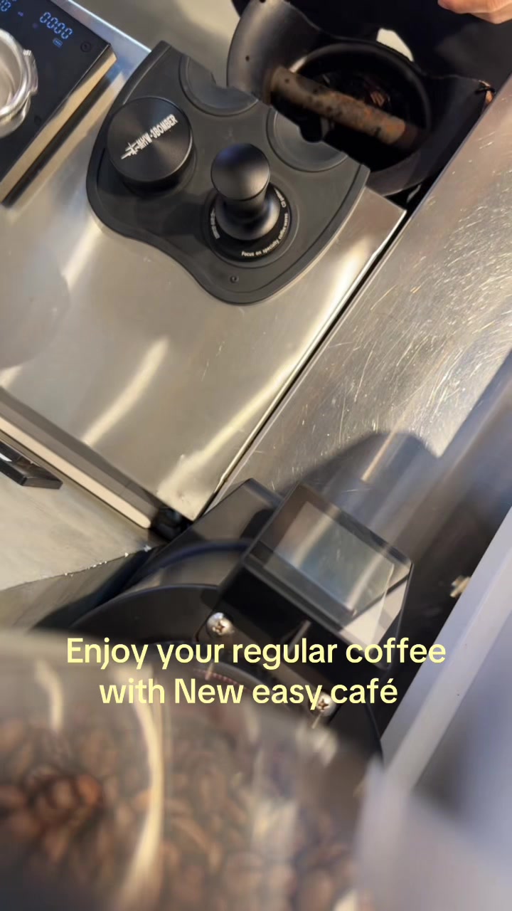 @easycoffeeandcakes