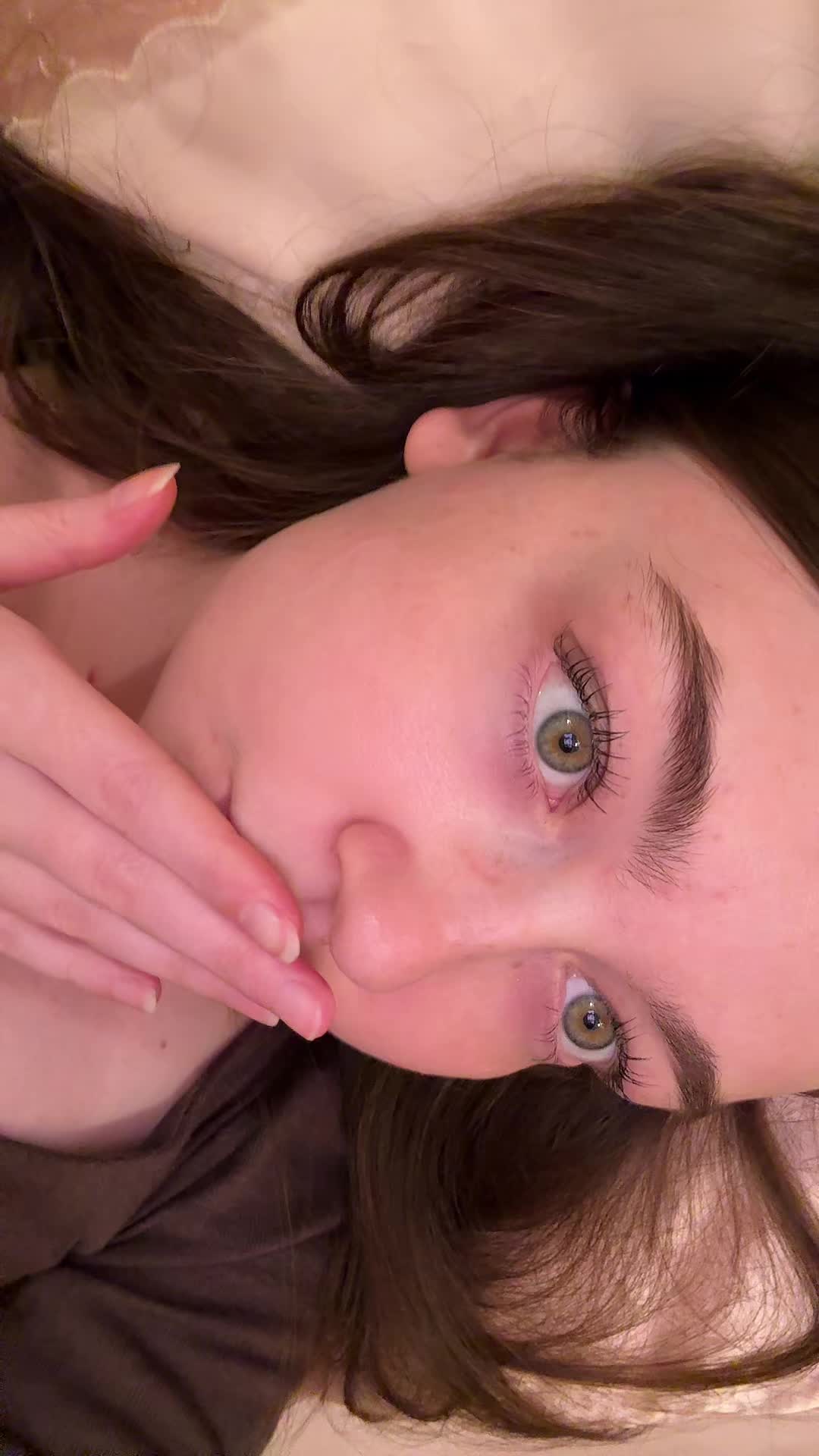 @sleepiestgirlhere