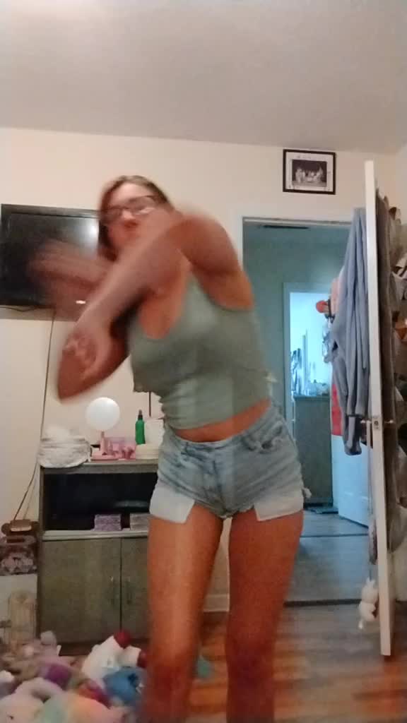 @haileyhelms21