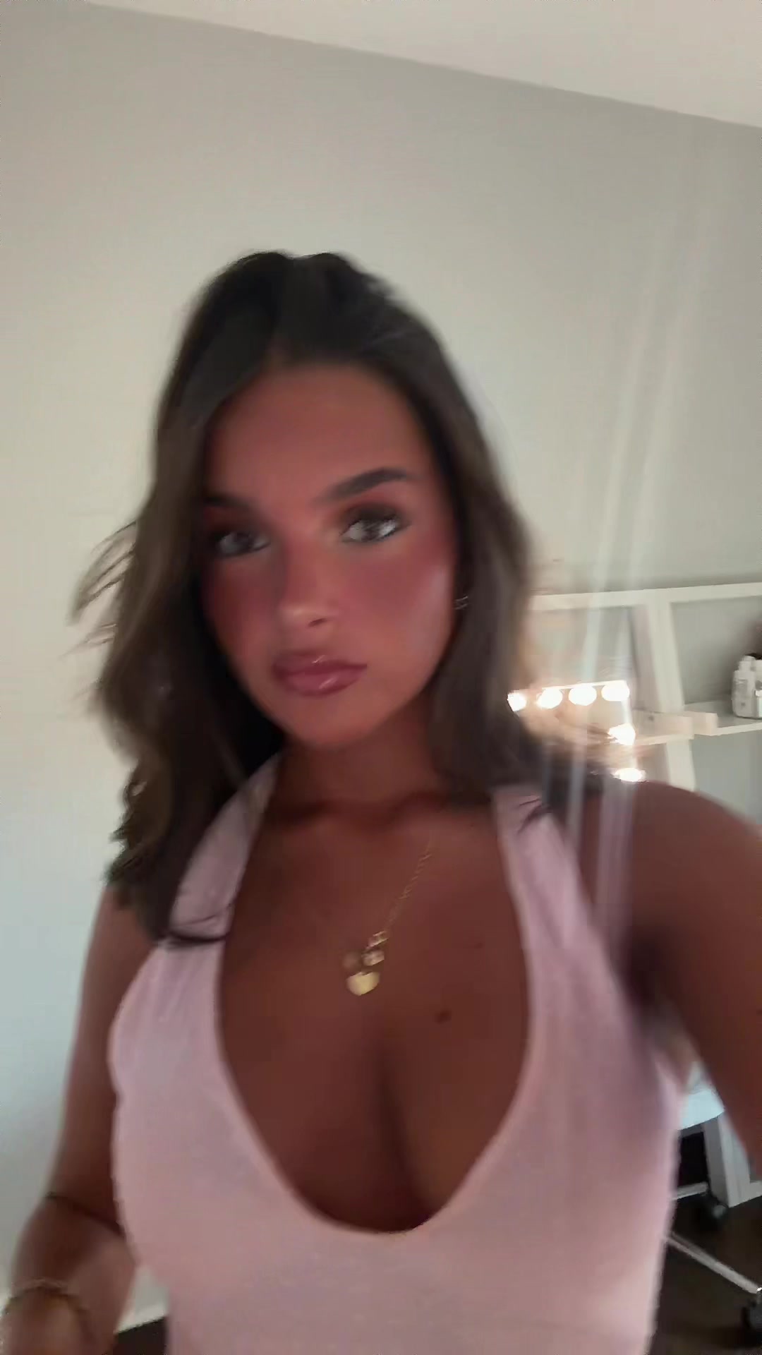@olivia