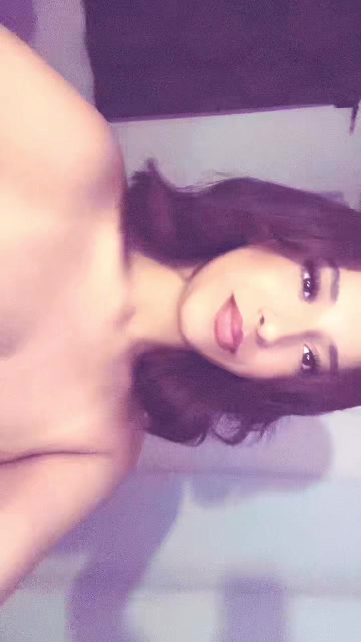 @𝓓𝓲𝓷𝓪🍸
