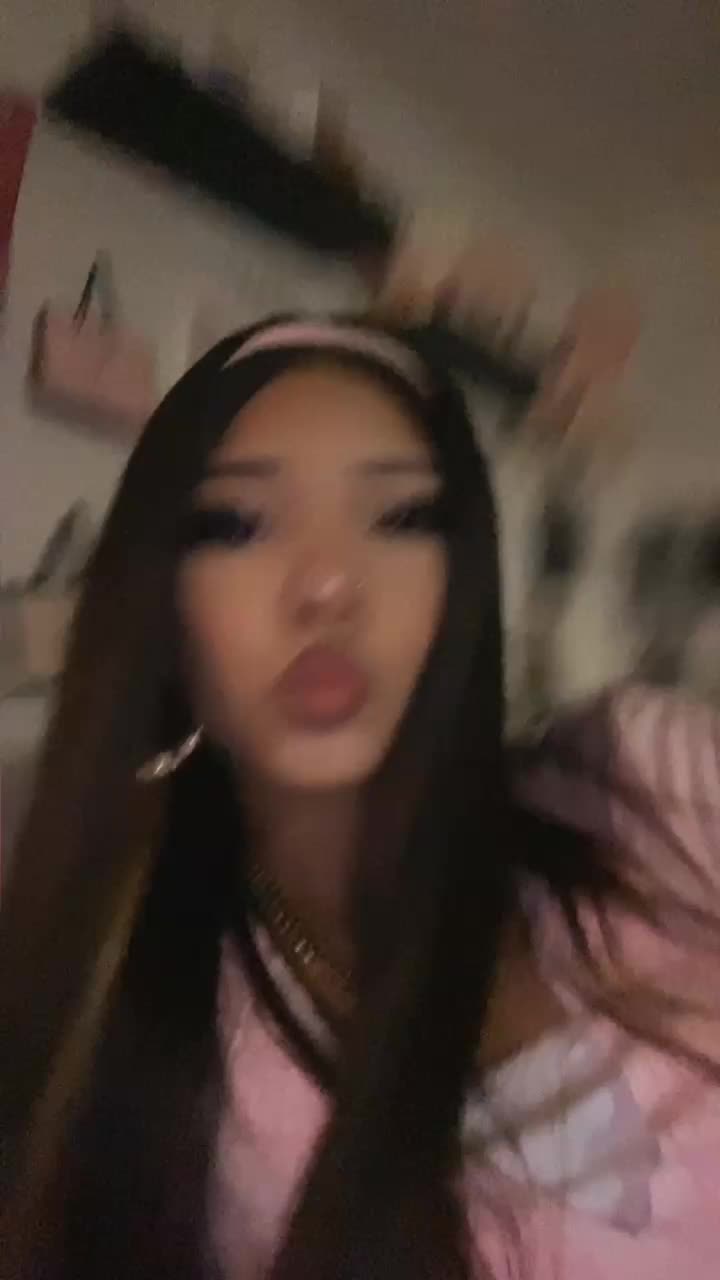 @𝐀𝐧𝐚
