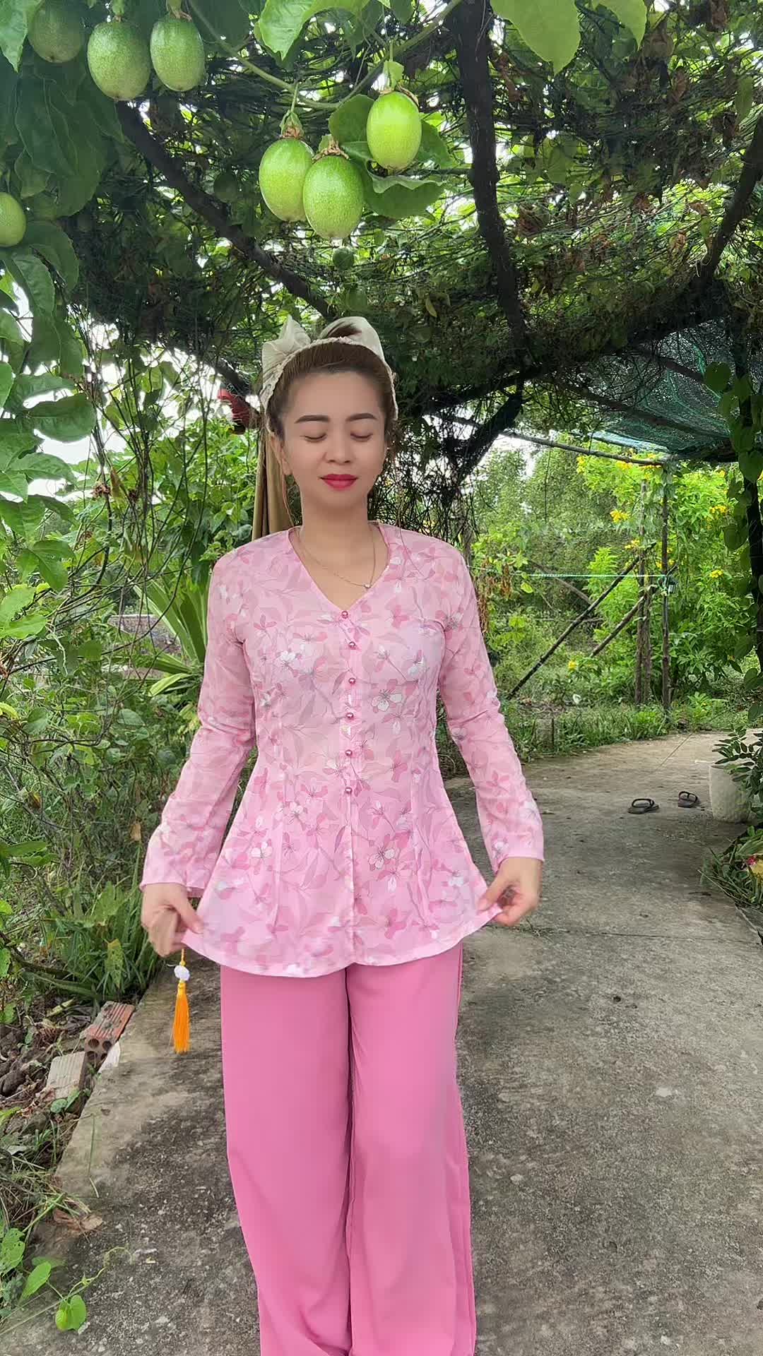 @Em Cẩm Nè