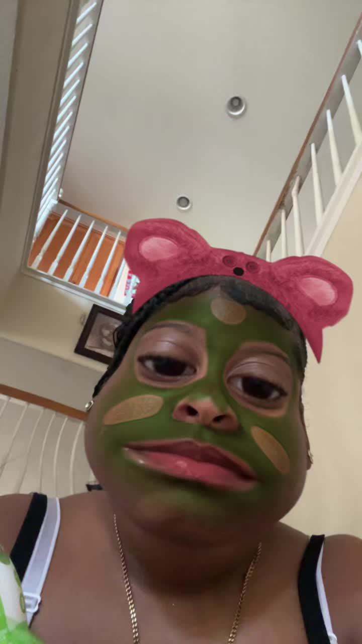 @Laylay_spam