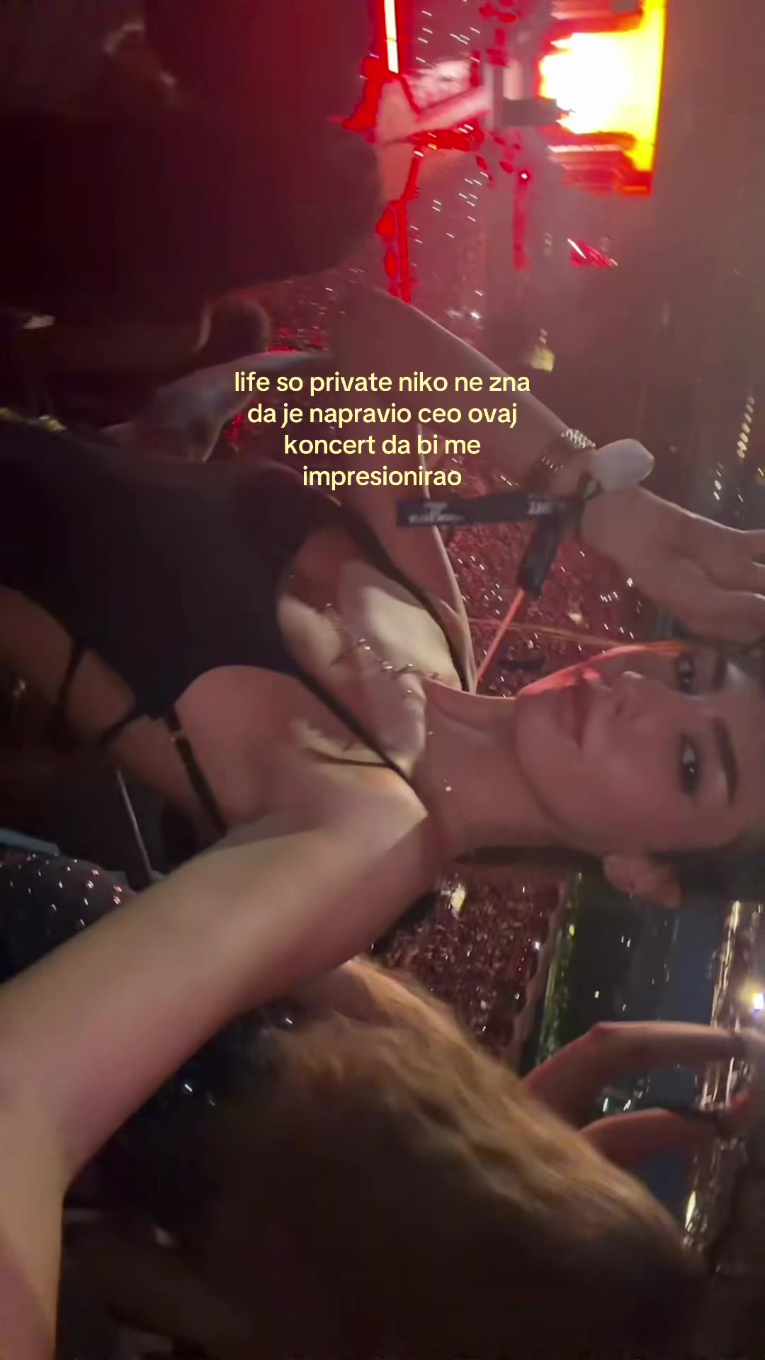 @Nina 𓃩