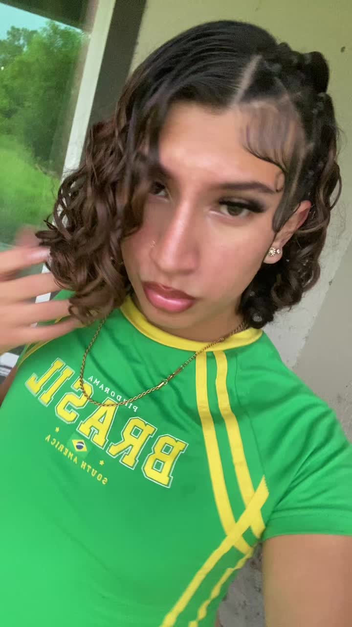 @dabaddestdoll
