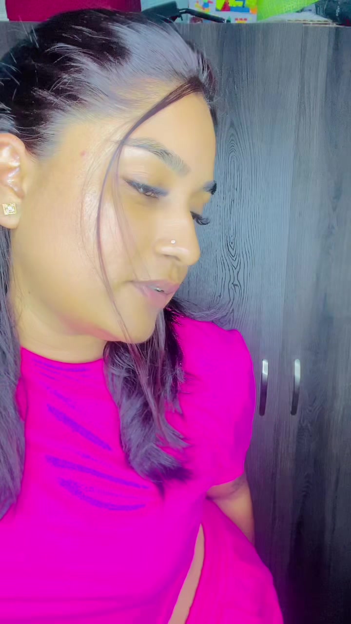 @Chesh Makeup Artist