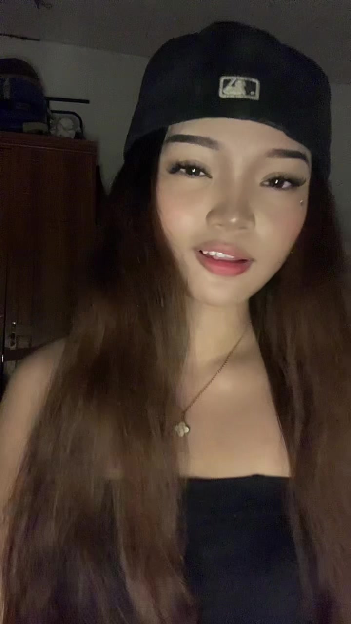 @alexiscy