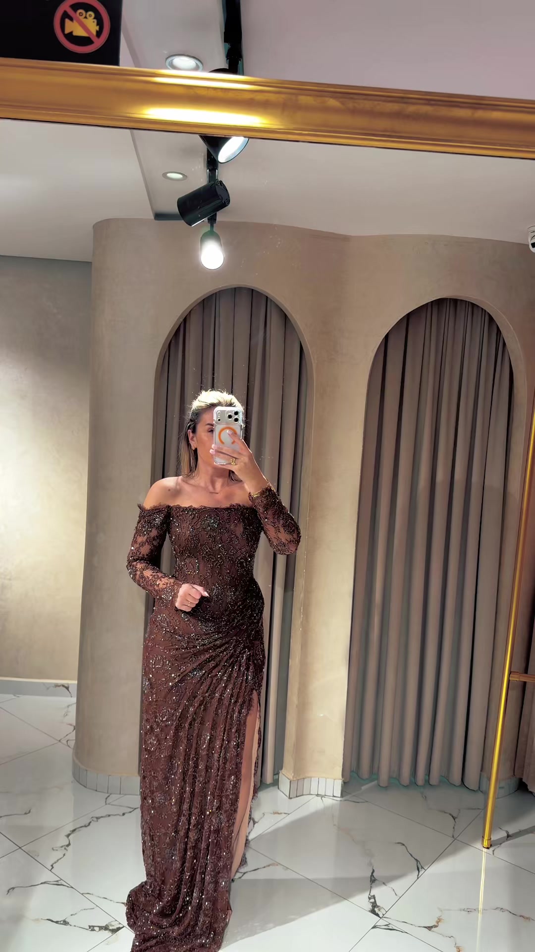 @Fustanemeqera_besa_xheni