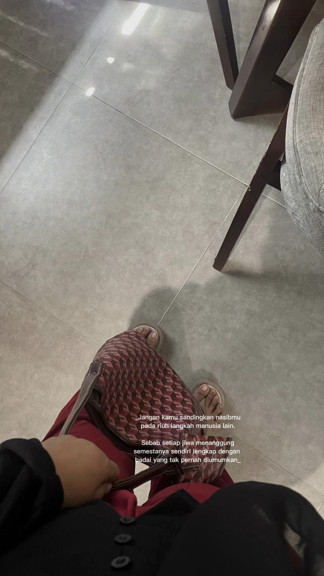 @meymey0695
